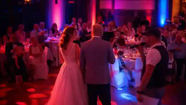 Hochzeits DJ München mit Tanzfläche und Publikum